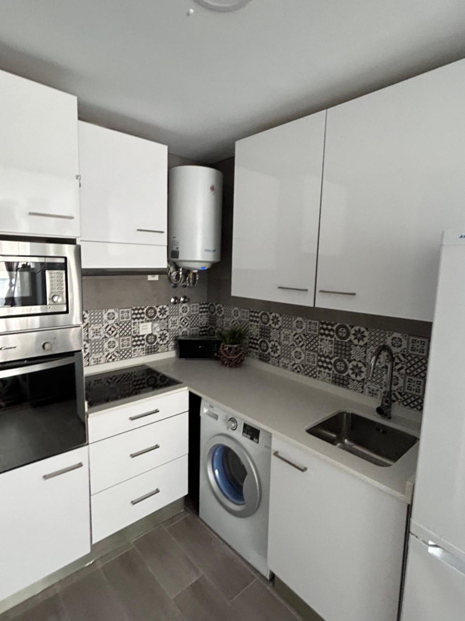 ארנאלס דל סול Arenales Beach Boutique Apartment מראה חיצוני תמונה